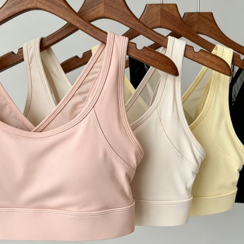 Biustonosz sportowy o wysokim  – Pilates Yoga One recenzja i cena